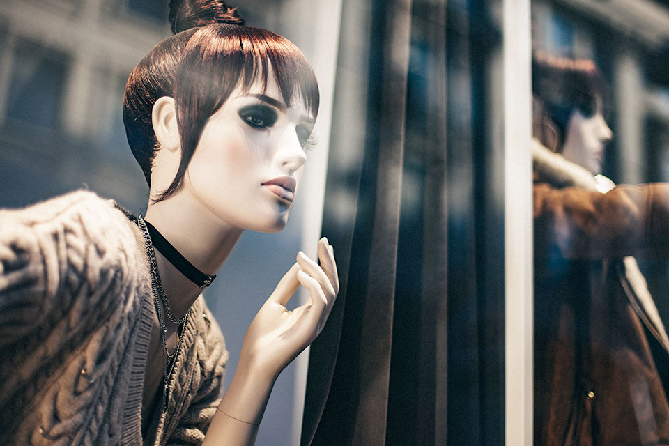 You are currently viewing New showroom in the heart of city